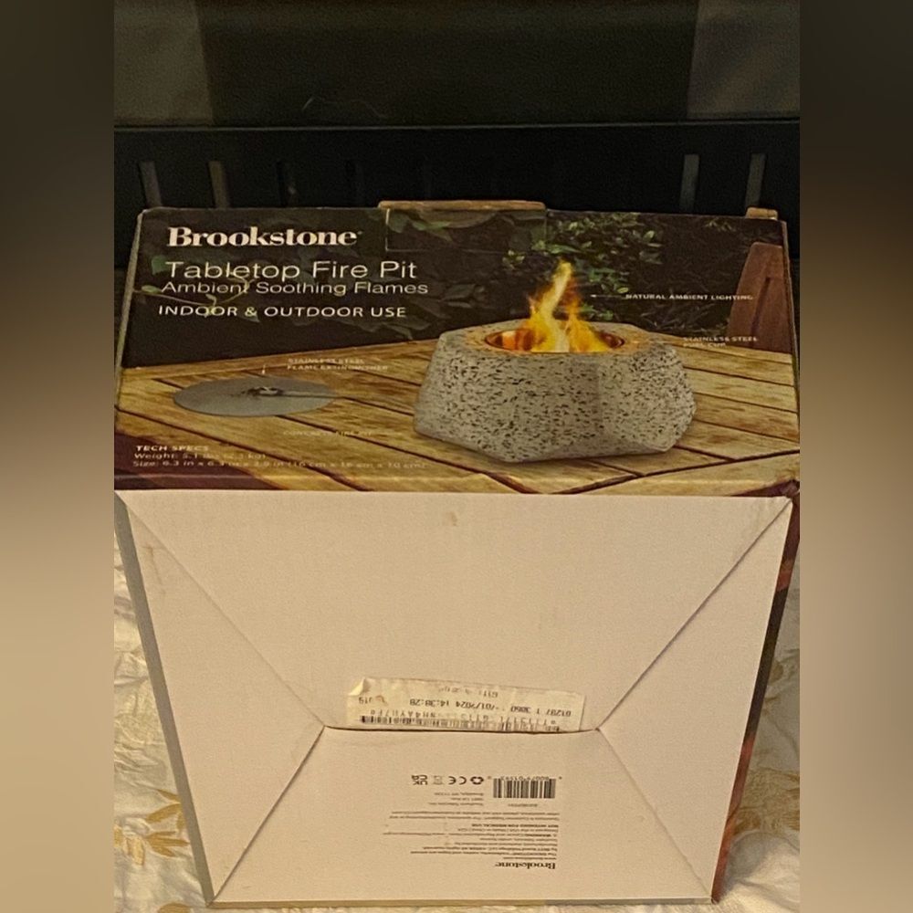 NWT Hexagonal Speckled Heavy Stone Decor w/Fireš„Feature-Indoors/Outdoors/Camping - Picture 8 of 16